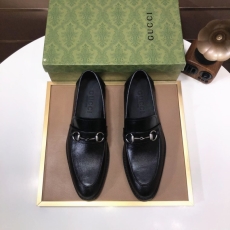 Gucci Leather Shoes